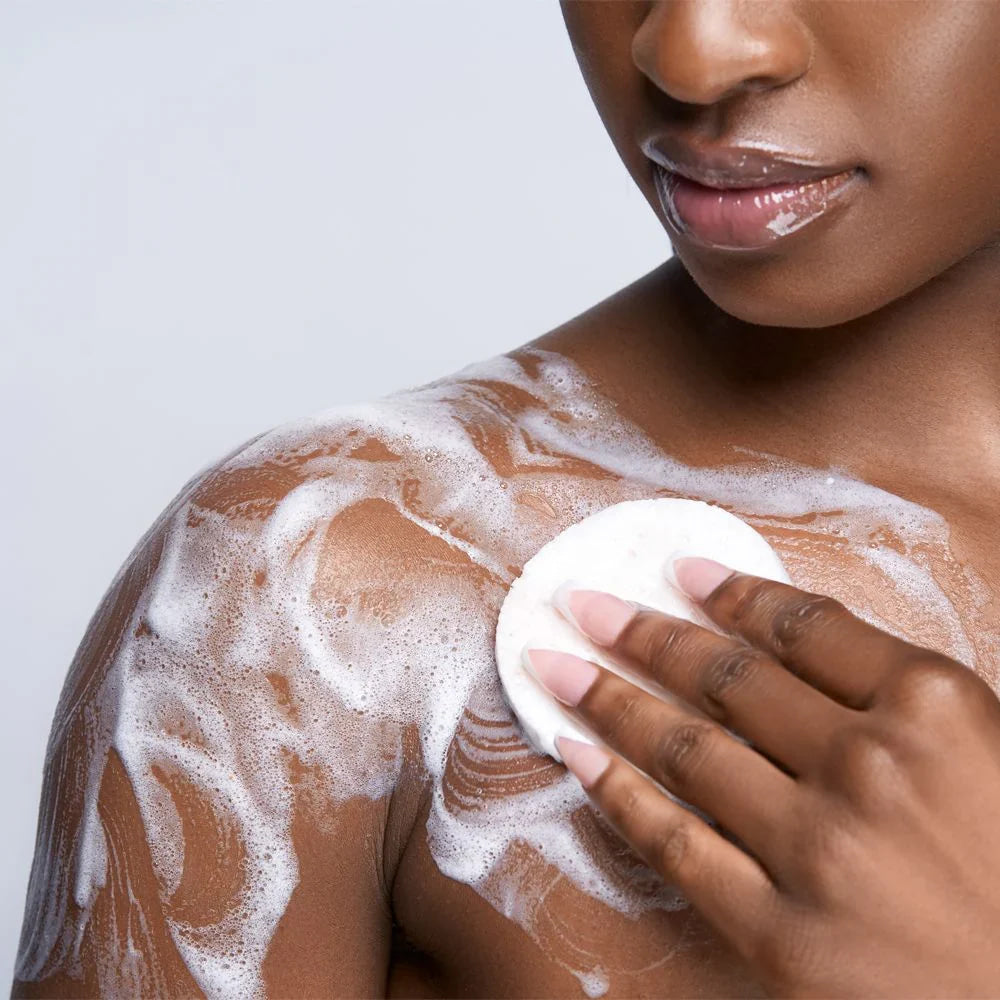 Makari brightening exfoliating antiseptic soap
